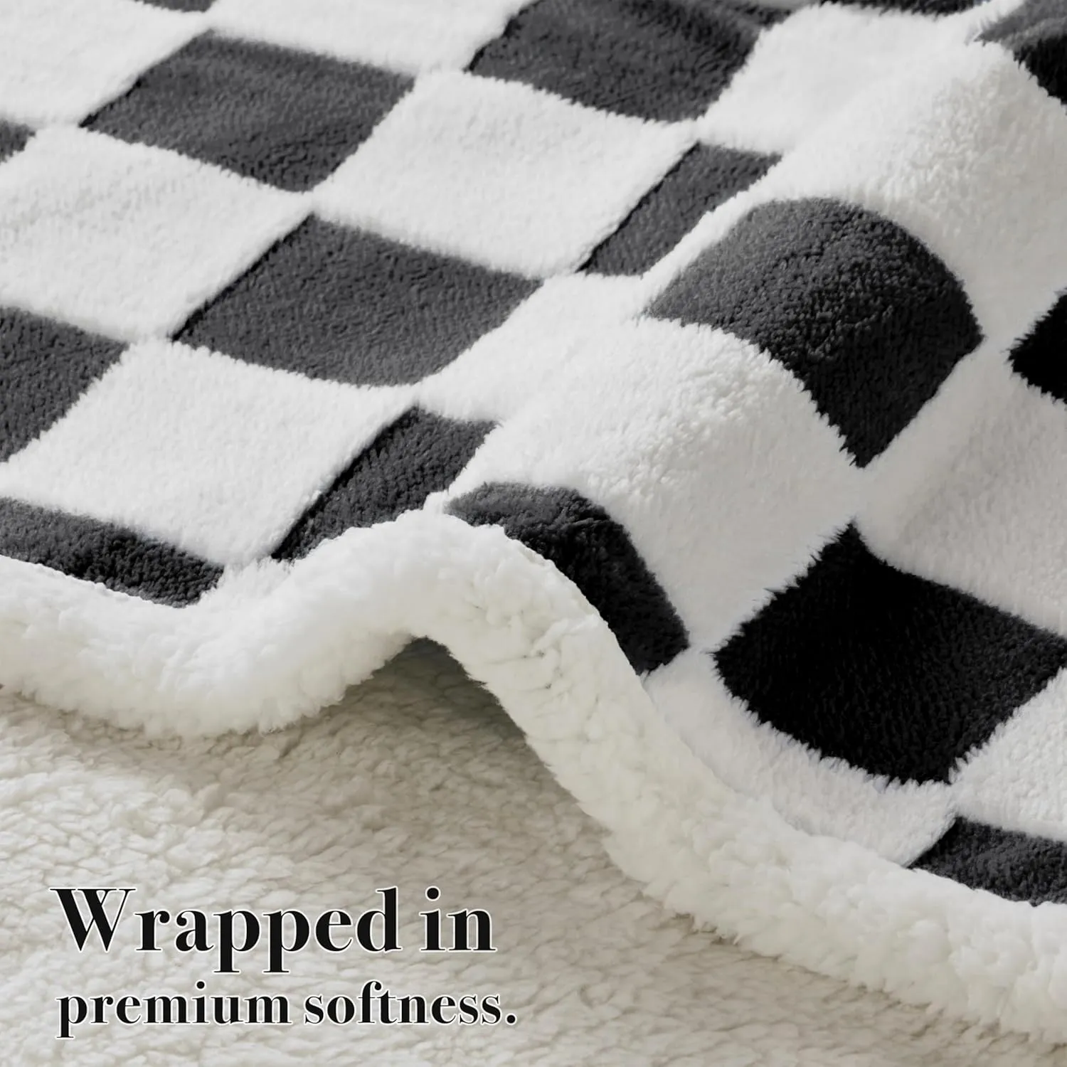 Checkered Dog Blanket, Black White Jacquard Sherpa Blankets for Small Dog and Cats, Cute Aesthetic Style Fluffy Fleece Pets Blanket for Couch Protection Washable, 25"x35"