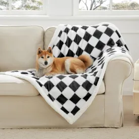 Checkered Dog Blanket, Black White Jacquard Sherpa Blankets for Small Dog and Cats, Cute Aesthetic Style Fluffy Fleece Pets Blanket for Couch Protection Washable, 25"x35"