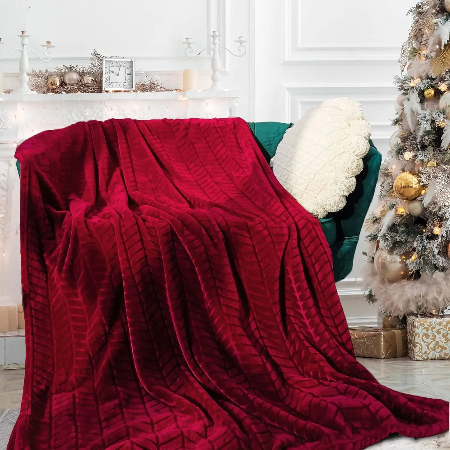 Excervent Soft Flannel Fleece Throw Blanket (50x70 inches red) Lightweight Fall Burgundy Blankets Chevron Pattern for Sofa, Couch, Bed - Fluffy Warm Cozy Decorative